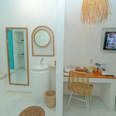 Loccal Collection Hotel Komodo Labuan Bajo Extérieur photo